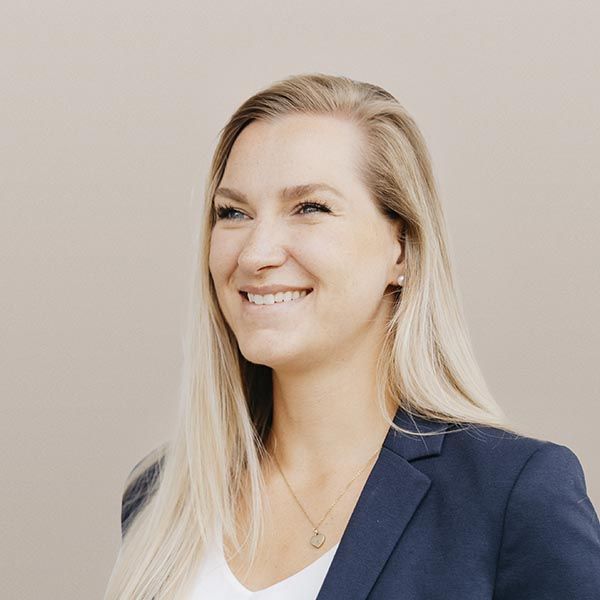 Jennifer Buchwald - Apheon Team